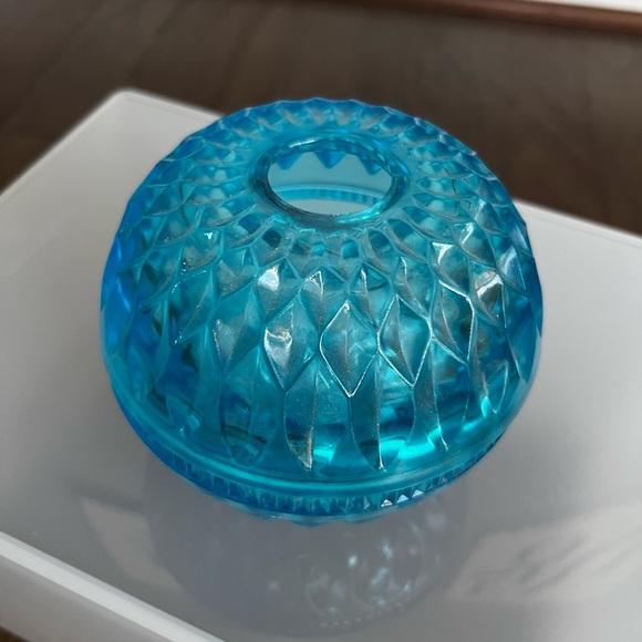 Vintage Indiana Glass Diamond Point Fairy Lamp - Picture 2 of 6